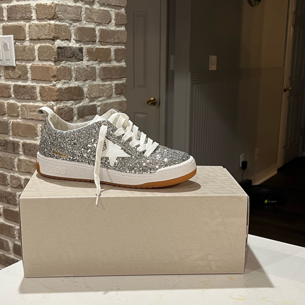 Golden Goose